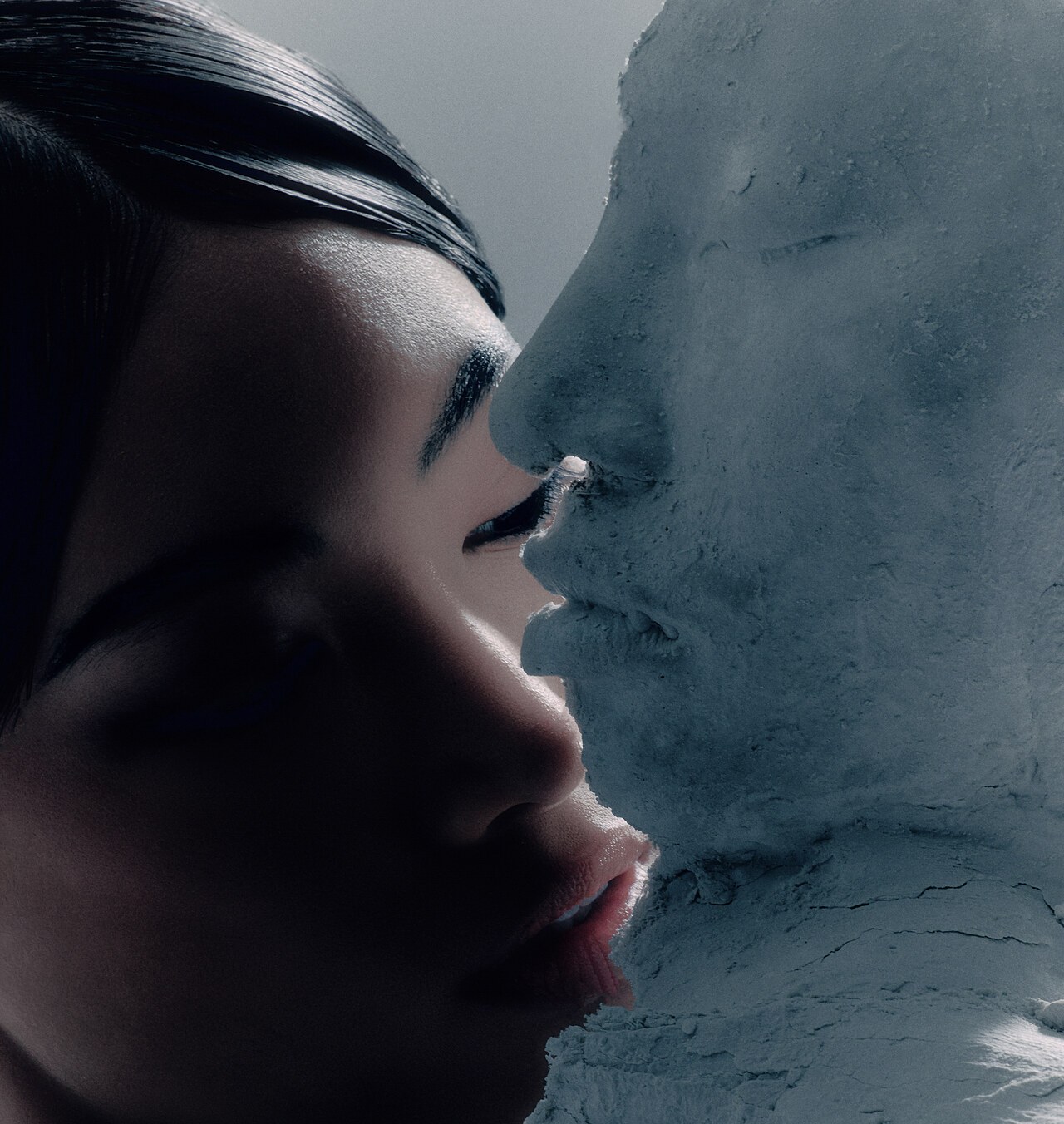 Second Surface, sculptural work by Chi Trinh