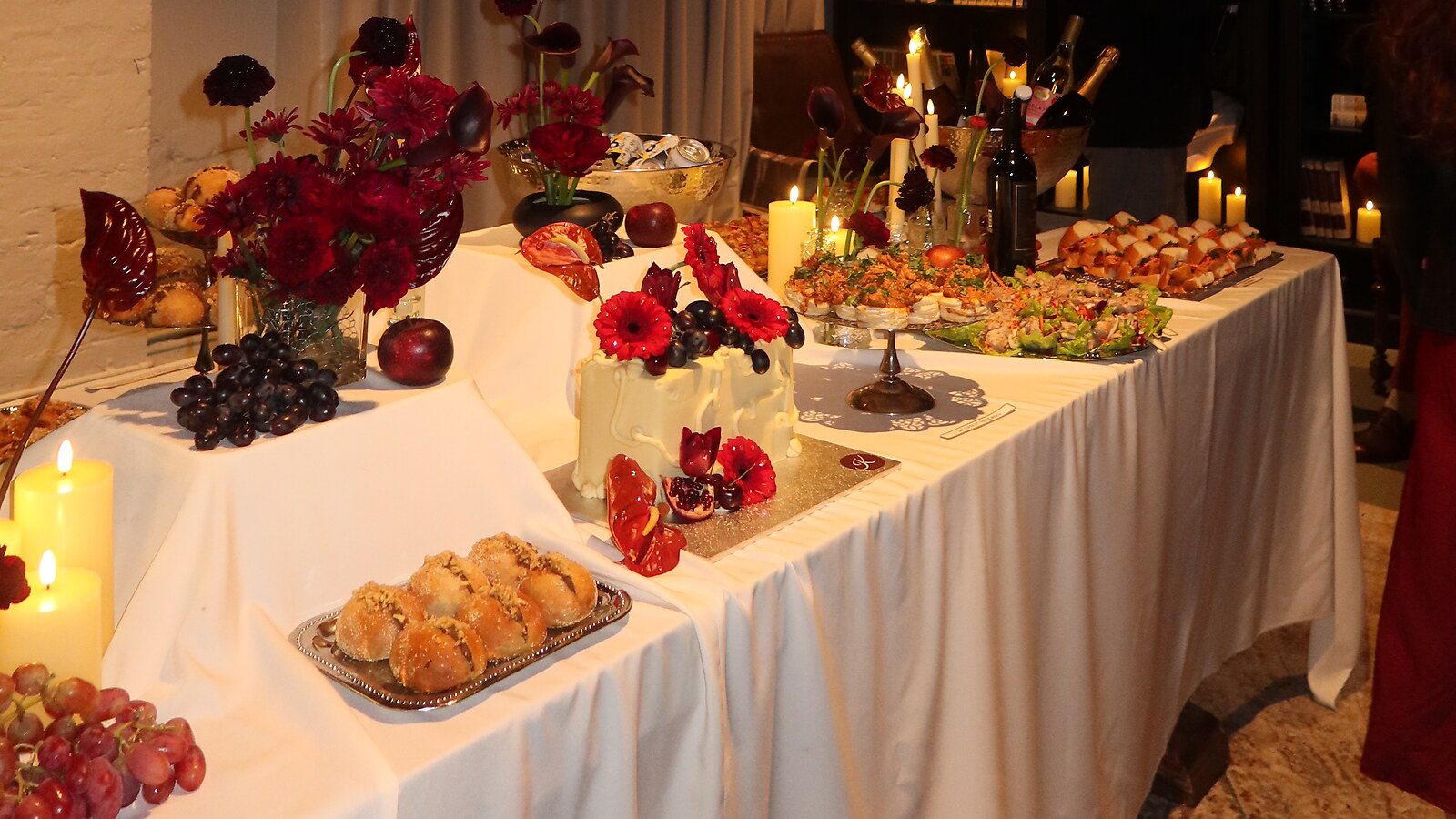 The Crimson Society, a candlelit murder mystery dinner at La Vita Nova